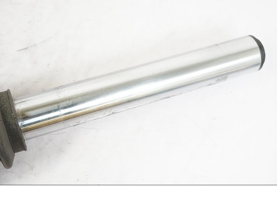 Snett uppifrån på Gaffelben från en BMW K 1100 LT -1999 motorcykel.