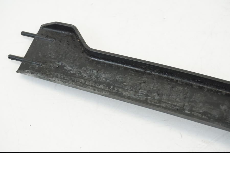 Extrabild1 på Kedjeskydd från en Ducati Streetfighter V4 -2020 motorcykel.