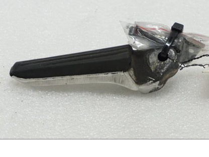 Framsidan på Fotpinne från en Suzuki SV 1000 -2007 motorcykel.