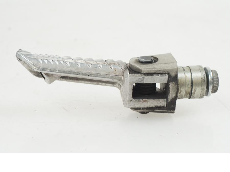 Snett uppifrån på Fotpinne från en Suzuki GSX-R 1000 -2007 motorcykel.