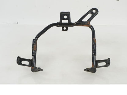 Framsidan på Strålkastarfäste från en Yamaha XT 600 -1990 motorcykel.