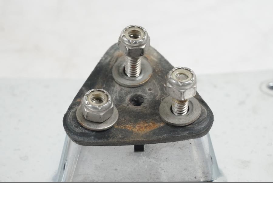 Snett nerifrån på Skylthållare från en H-D Softail FXCW Rocker -2008 motorcykel.