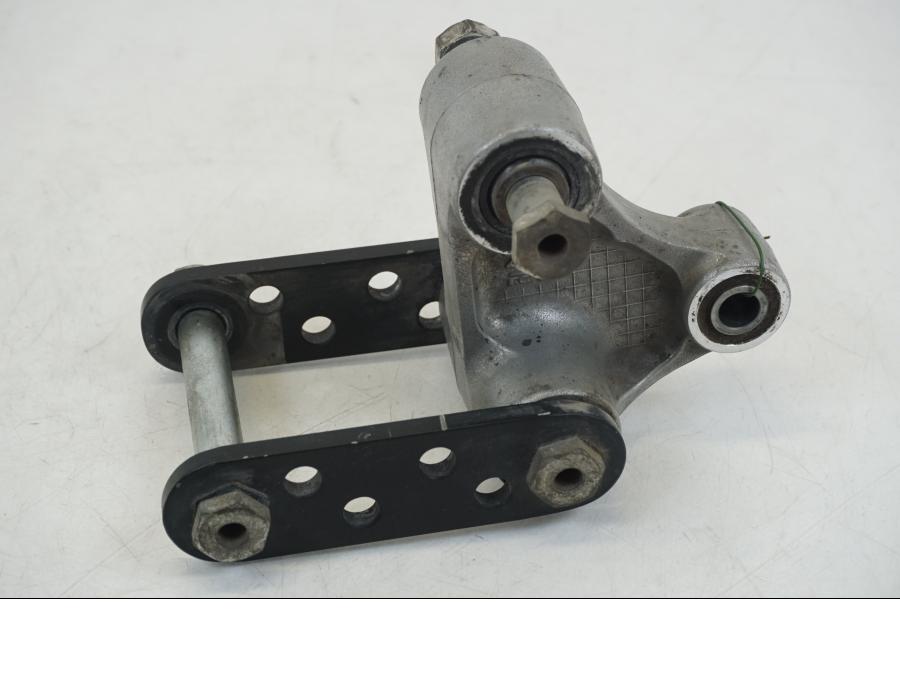 Höger sida på Stötdämparlänkage från en Yamaha XT 1200 A -2010 motorcykel.