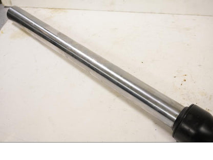 Höger sida på Gaffelben från en Kawasaki GPZ 500 -1993 motorcykel.