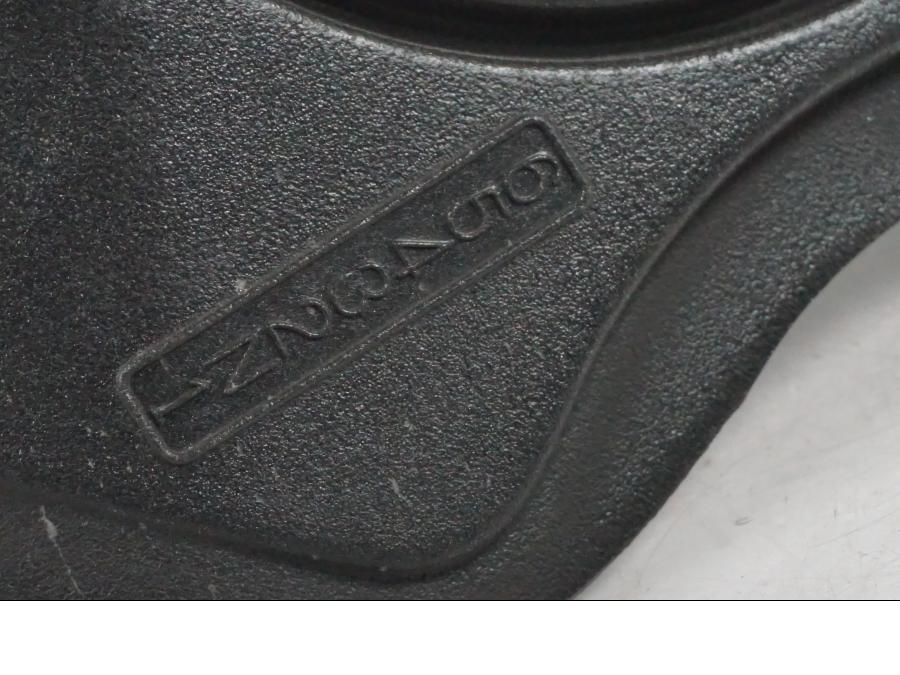 Baksidan på Drevkåpa från en Kawasaki ER-6N ABS -2010 motorcykel.
