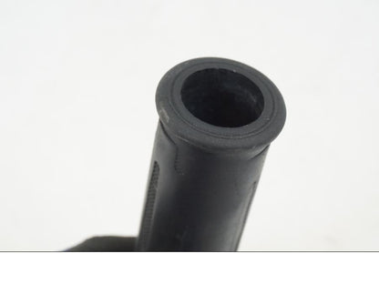 Snett uppifrån på Handtag från en BMW R 1250 GS -2019 motorcykel.