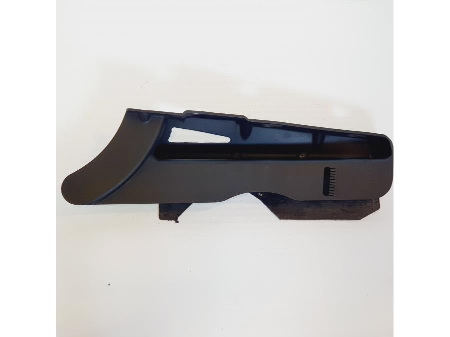 Framsidan på Remskydd från en H-D Sportster 1200 XL1200C -1998 motorcykel.