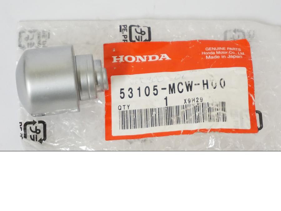 Framsidan på Styrvikt från en Honda VFR 800 -2008 motorcykel.