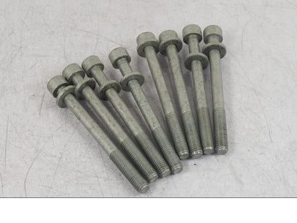 Framsidan på Skruv / Mutter etc från en BMW R 1250 GS -2023 motorcykel.