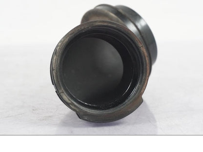 Höger sida på Luftrör från en BMW R 1200 GS -2005 motorcykel.