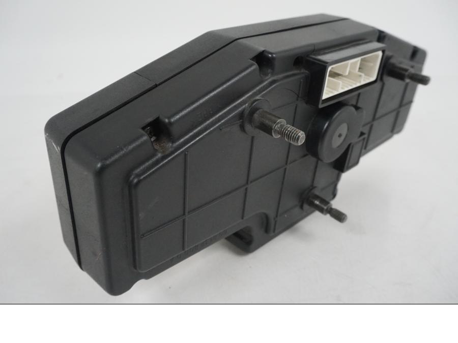 Extrabild1 på Instrumentpanel från en Aprilia RS 250 -1998 motorcykel.