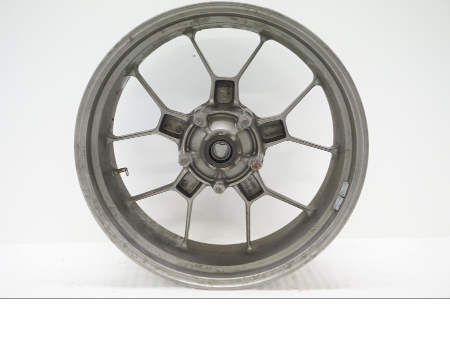 Framsidan på Fälg från en Aprilia SL 750 Shiver -2008 motorcykel.