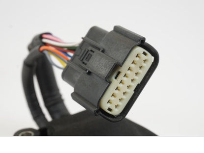 Baksidan på Antenn från en Triumph Speed Triple -2021 motorcykel.