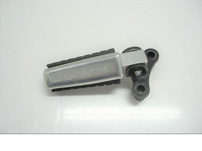 Baksidan på Fotpinne från en Yamaha XVZ 1300 -1997 motorcykel.