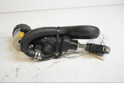 Höger sida på Bromshuvudcylinder från en Yamaha MT-07 -2014 motorcykel.