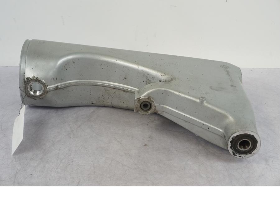 Baksidan på Sving från en BMW R 1100 GS -1998 motorcykel.