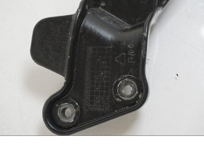 Extrabild1 på Fotpinnehälskydd från en Aprilia RS 125 -2008 motorcykel.