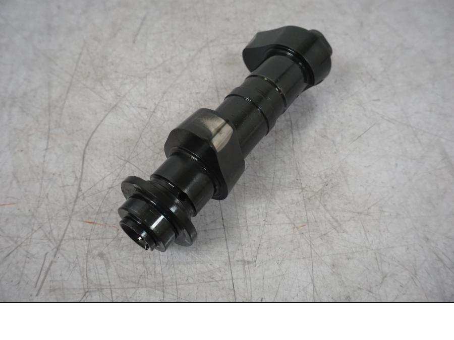 Höger sida på Kamaxel från en BMW R 1200 GS -2010 motorcykel.