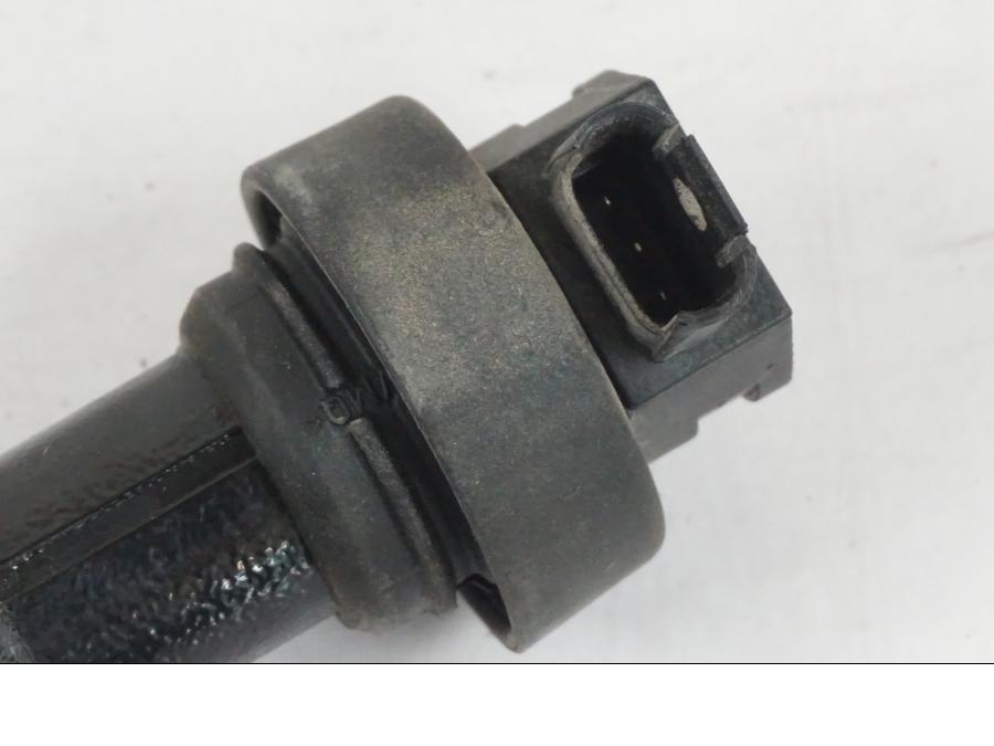 Höger sida på Tändspole från en BMW F 800 GS -2008 motorcykel.