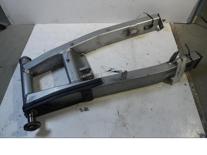 Framsidan på Sving från en Yamaha FZ-6 -2007 motorcykel.