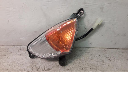 Framsidan på Blinkers från en Yamaha FJR 1300 -2006 motorcykel.