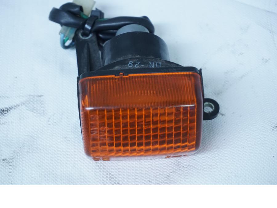 Baksidan på Blinkers från en Honda XL 600 V -1994 motorcykel.