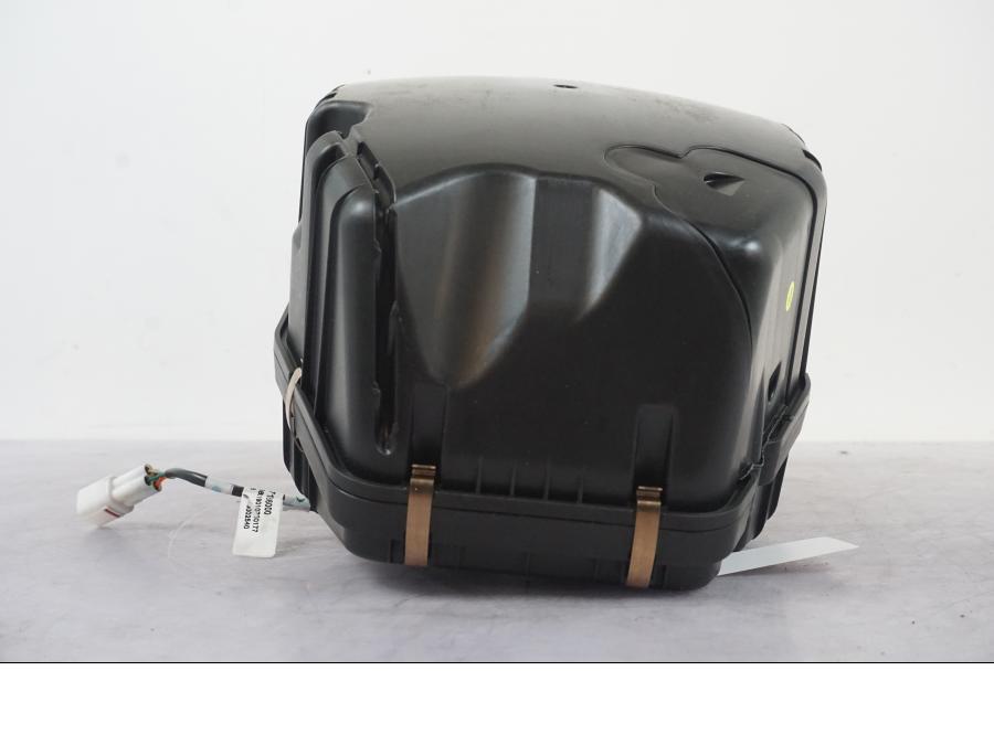 Extrabild1 på Luftburk från en KTM 1290 Super Duke R -2022 motorcykel.