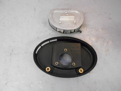 Baksidan på Luftburk från en H-D Touring Road King FLHR/I -2012 motorcykel.