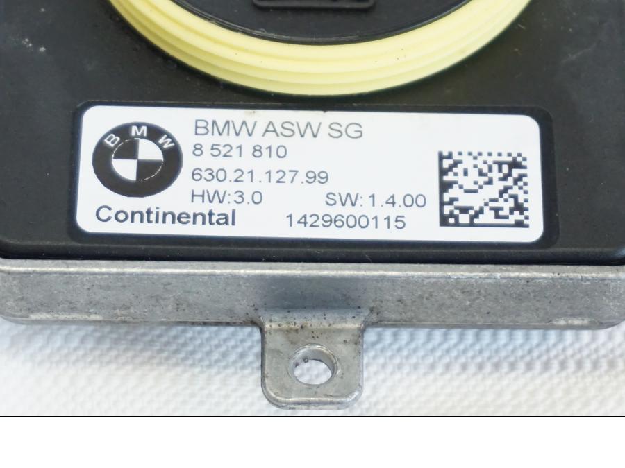 Höger sida på Styrbox från en BMW K 1600 -2015 motorcykel.