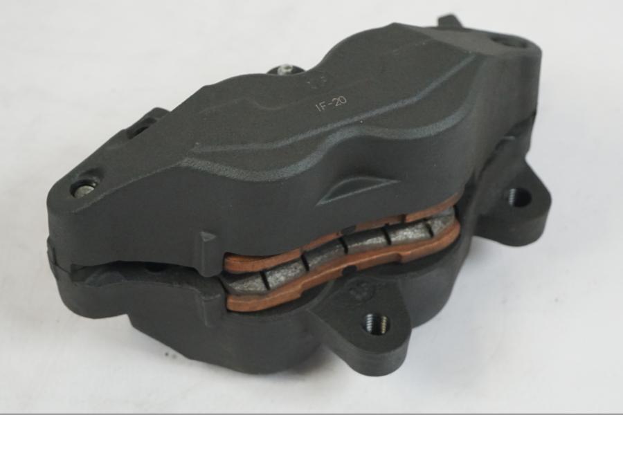 Höger sida på Bromsok från en Kawasaki Z 900 -2021 motorcykel.