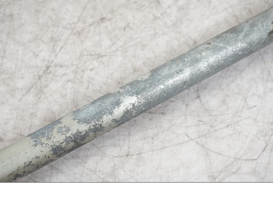 Höger sida på Axel från en Kawasaki ZX-6R -2006 motorcykel.