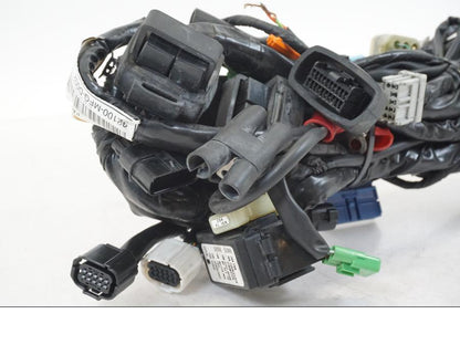 Höger sida på Kabelstam från en Honda CB 600 F -2008 motorcykel.