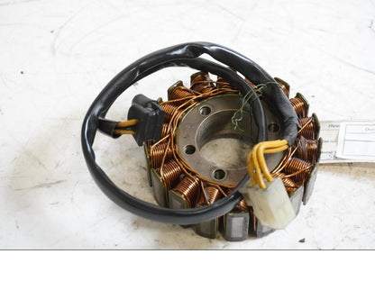 Framsidan på Generator från en Ducati Monster 620 -2004 motorcykel.