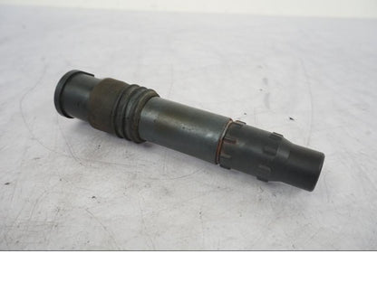 Baksidan på Tändspole från en Suzuki GSX-R 1000 -2005 motorcykel.