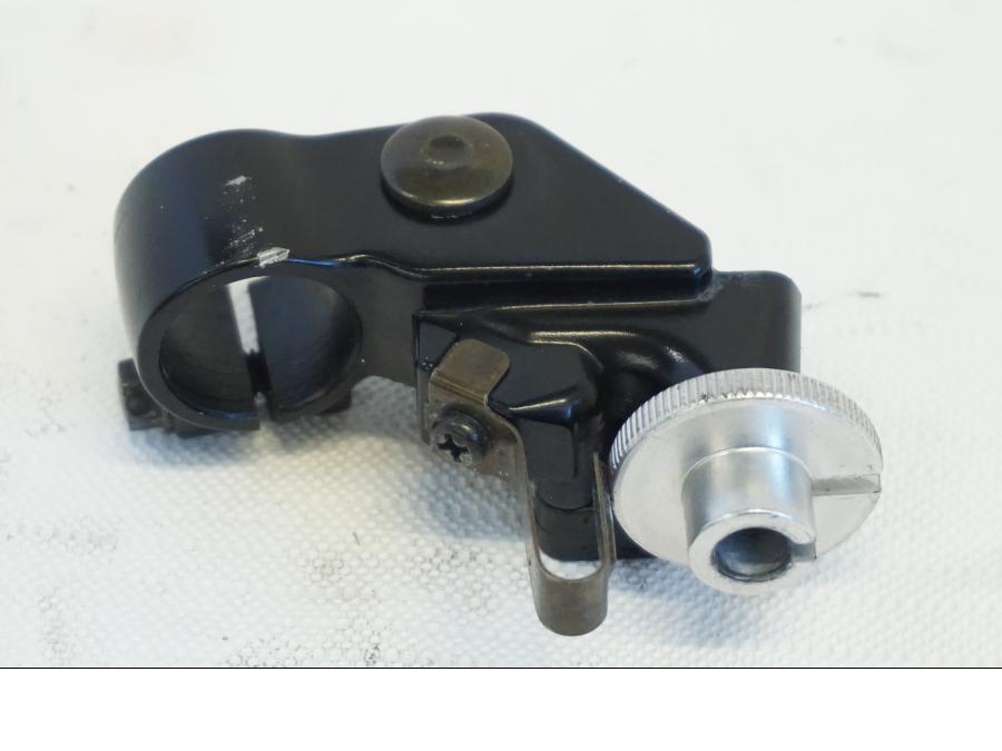 Höger sida på Kopplingsklo från en Yamaha YZF R6 -2006 motorcykel.