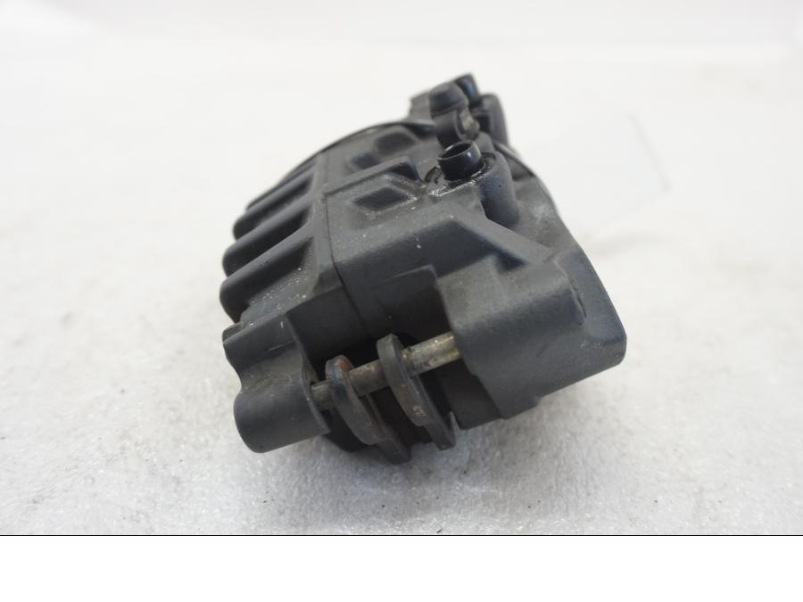 Vänster sida på Bromsok från en Honda CBR 1100 XX -1998 motorcykel.