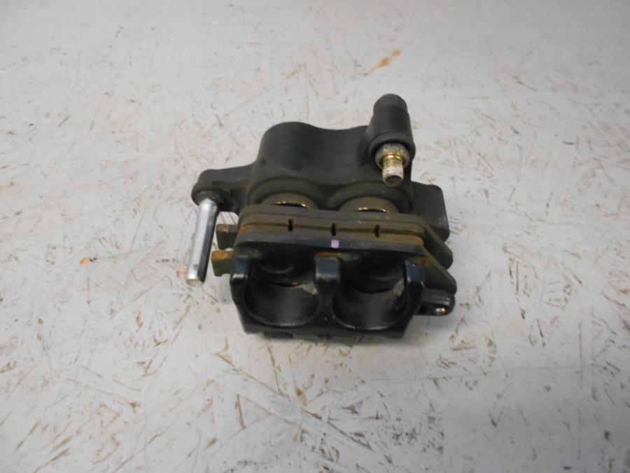 Höger sida på Bromsok från en Triumph Bonneville -2001 motorcykel.