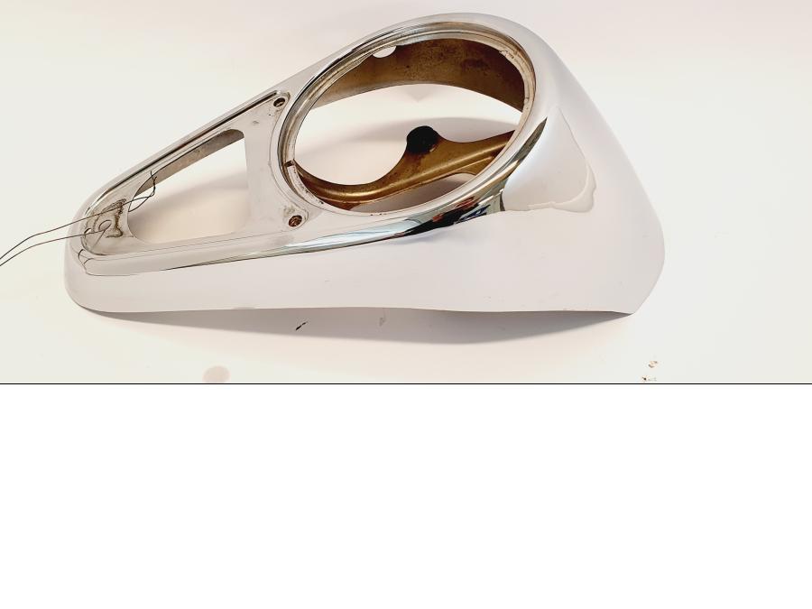 Baksidan på Instrumentkonsoll från en Kawasaki VN 1500 -1996 motorcykel.