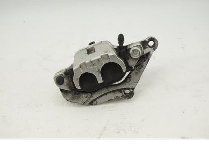 Baksidan på Bromsok från en Yamaha XVS 1100 -2000 motorcykel.