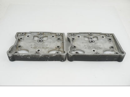 Baksidan på Ventilkåpa från en H-D Softail -2008 motorcykel.