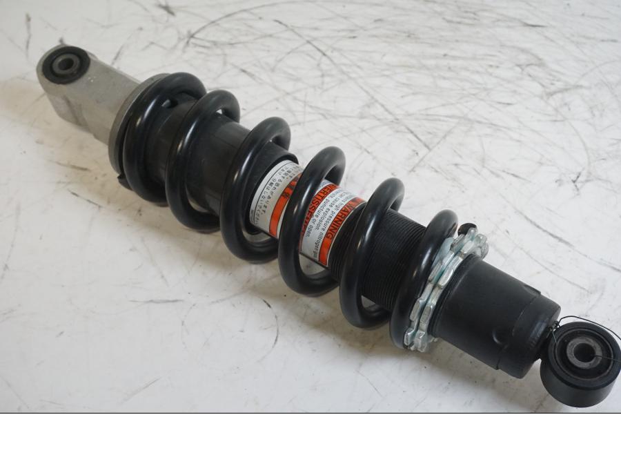 Framsidan på Stötdämpare från en Kawasaki Z 900 -2017 motorcykel.