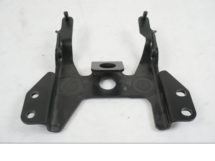 Baksidan på Sadelfäste från en Yamaha MT-07 -2019 motorcykel.