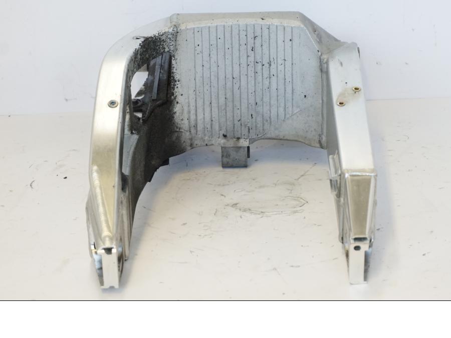 Extrabild1 på Sving från en Honda CBR 900 RR -2001 motorcykel.