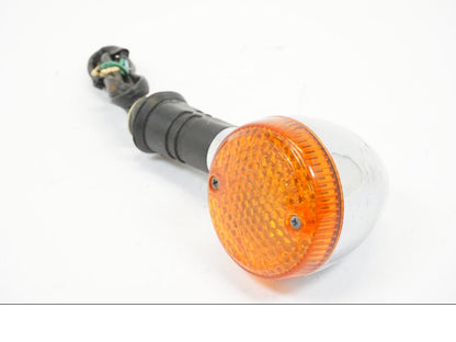 Snett uppifrån på Blinkers från en Honda VT 1100 C -1997 motorcykel.