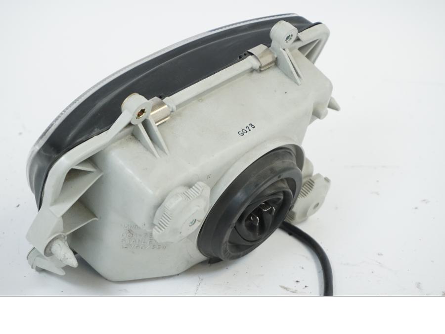 Höger sida på Strålkastare från en Honda CBR 600 -1998 motorcykel.