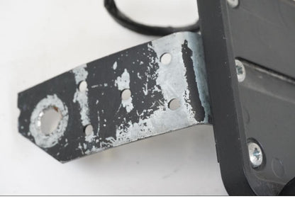 Extrabild1 på Skylthållare från en Kawasaki VN 1500 Mean Streak -2002 motorcykel.