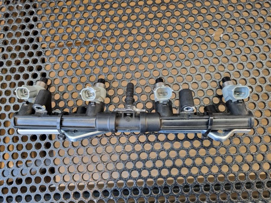 Framsidan på Insprutbrygga från en Honda CBR 600 RR -2007 motorcykel.