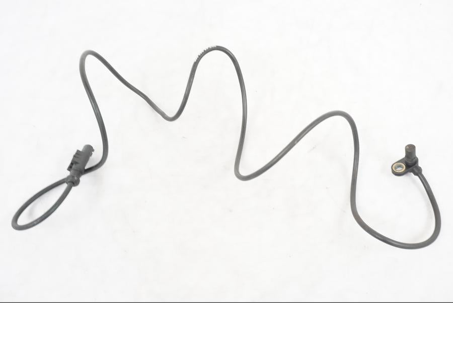 Framsidan på ABS givare från en KTM 690 Duke -2015 motorcykel.