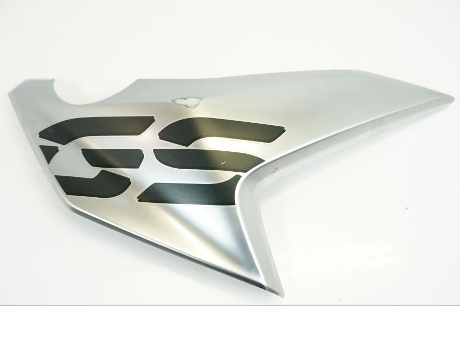 Framsidan på Sidkåpa från en BMW F 850 GS -2019 motorcykel.