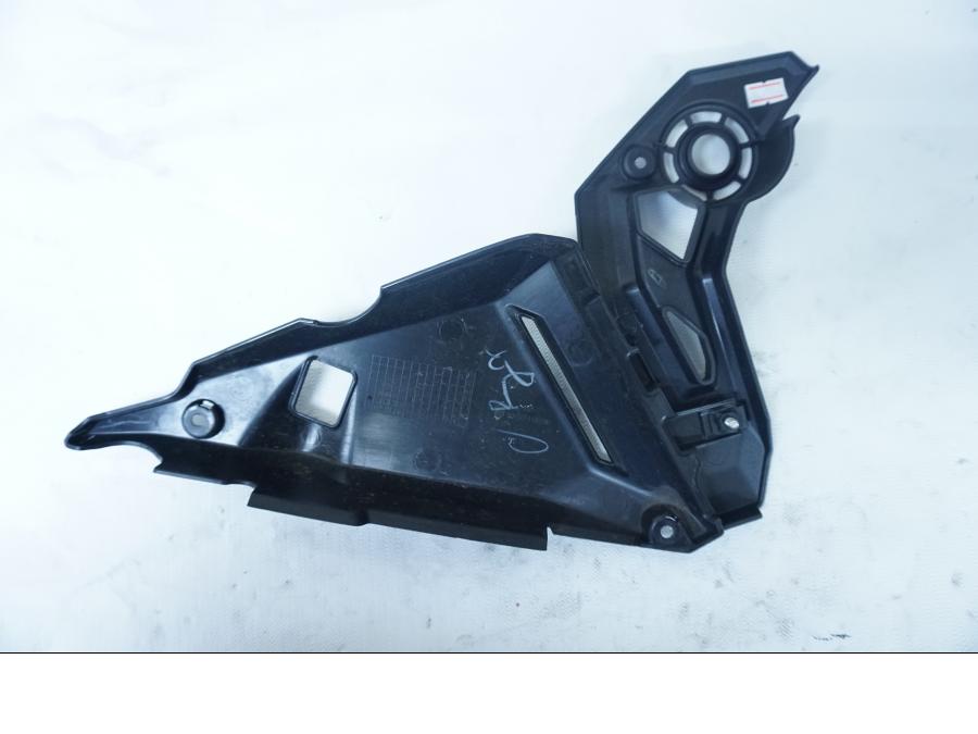 Baksidan på Ramplast från en Kawasaki Ninja 650 -2018 motorcykel.